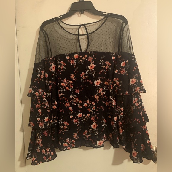 White House Black Market Tops - Floral Top